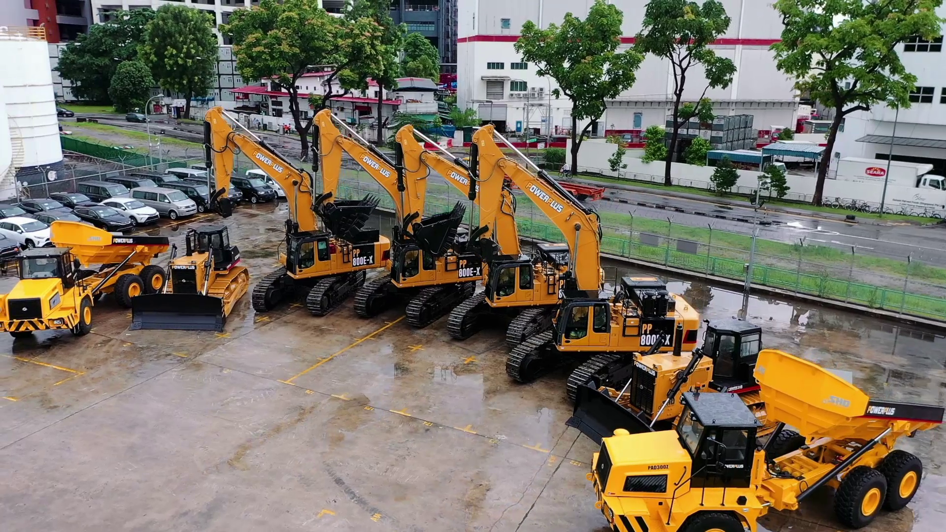 A fleet of Powerplus Excavators, Bulldozers & Articulated Dump Trucks which are used for general mining applications.