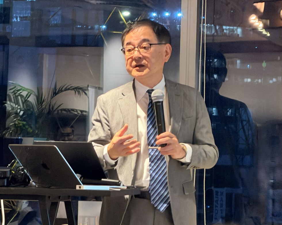 Lecture by Hokkaido University President Dr. Kiyohiro Houkin